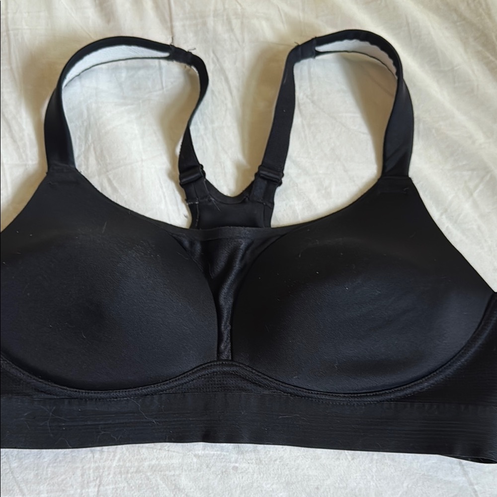 Lucy Black Women's Sports Bra